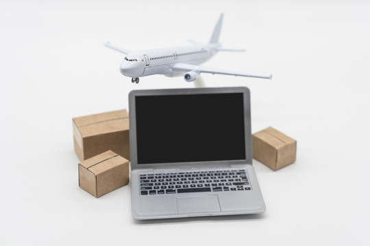 鋰<a href='http://www.lztzps.com' title='電池空運(yùn)' >電池空運(yùn)</a>