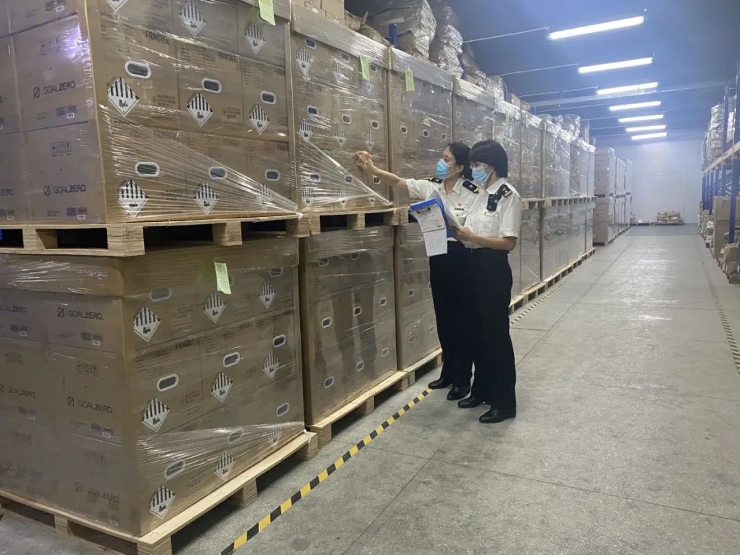 鋰<a href='http://www.lztzps.com' title='電池海運' >電池海運</a>